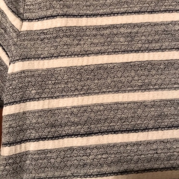 Striped top - Picture 3 of 3